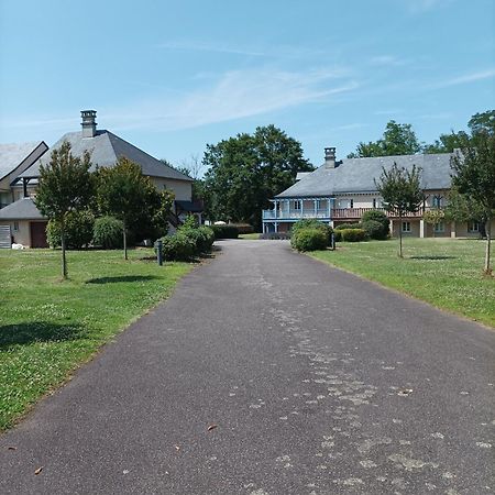 Au Pied De La Dordogne Apartment Аржента Екстериор снимка